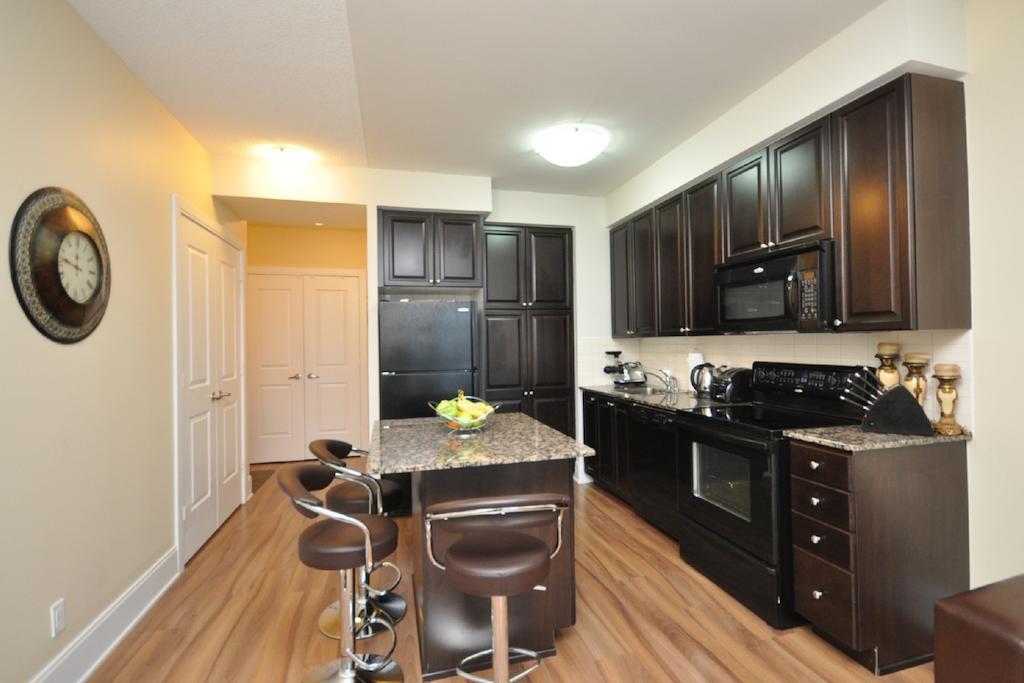 Napa Furnished Rental Apartments Square One Mississauga Pokój zdjęcie